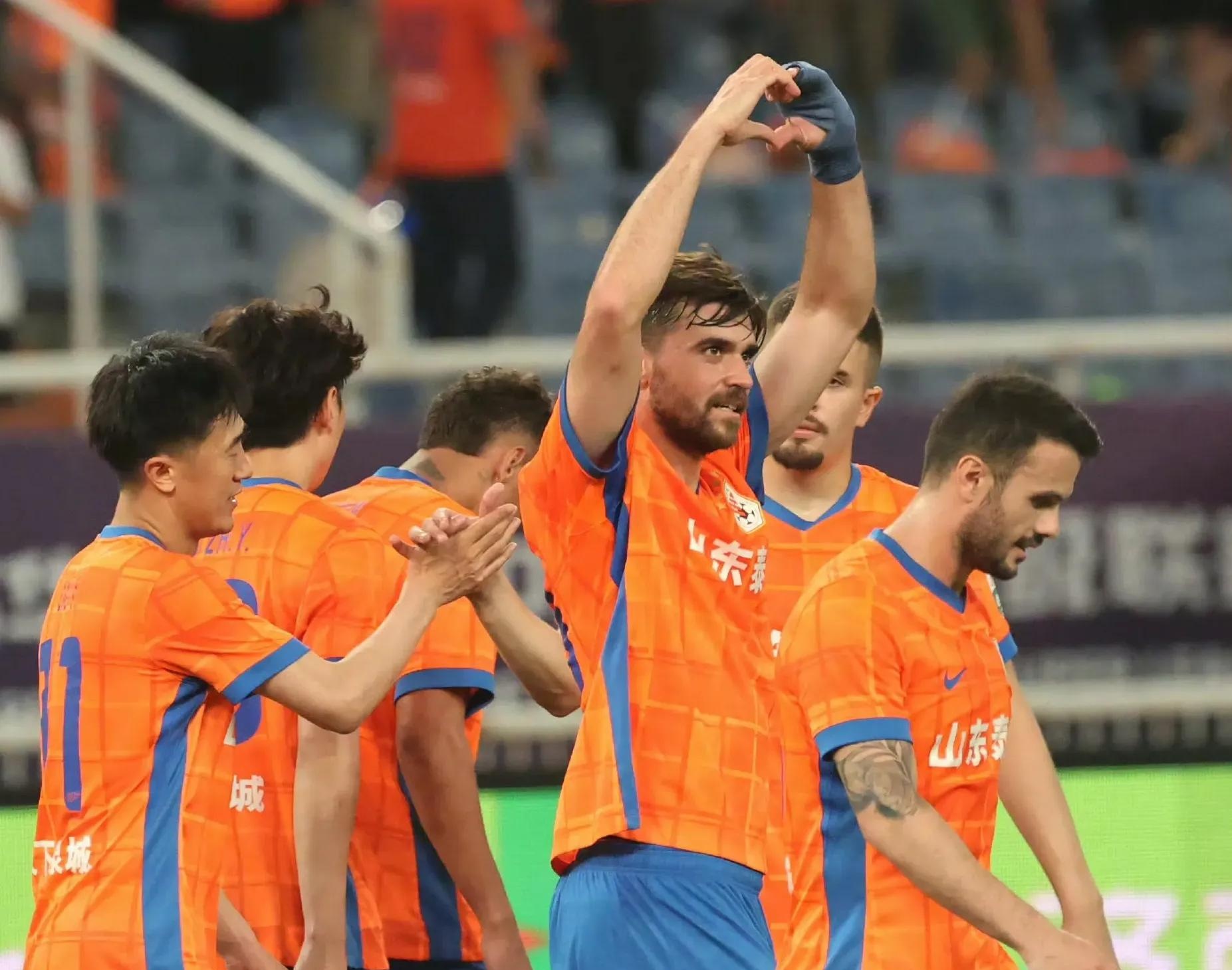 赛地聚焦:亚冠冲刺阶段热度飙升,山东泰山完成体检,质疑声仍在,控场能力受关注的简单介绍 赛地聚焦:亚冠冲刺阶段热度飙升,山东泰山完成体检,质疑声仍在,控场能力受关注的简单介绍