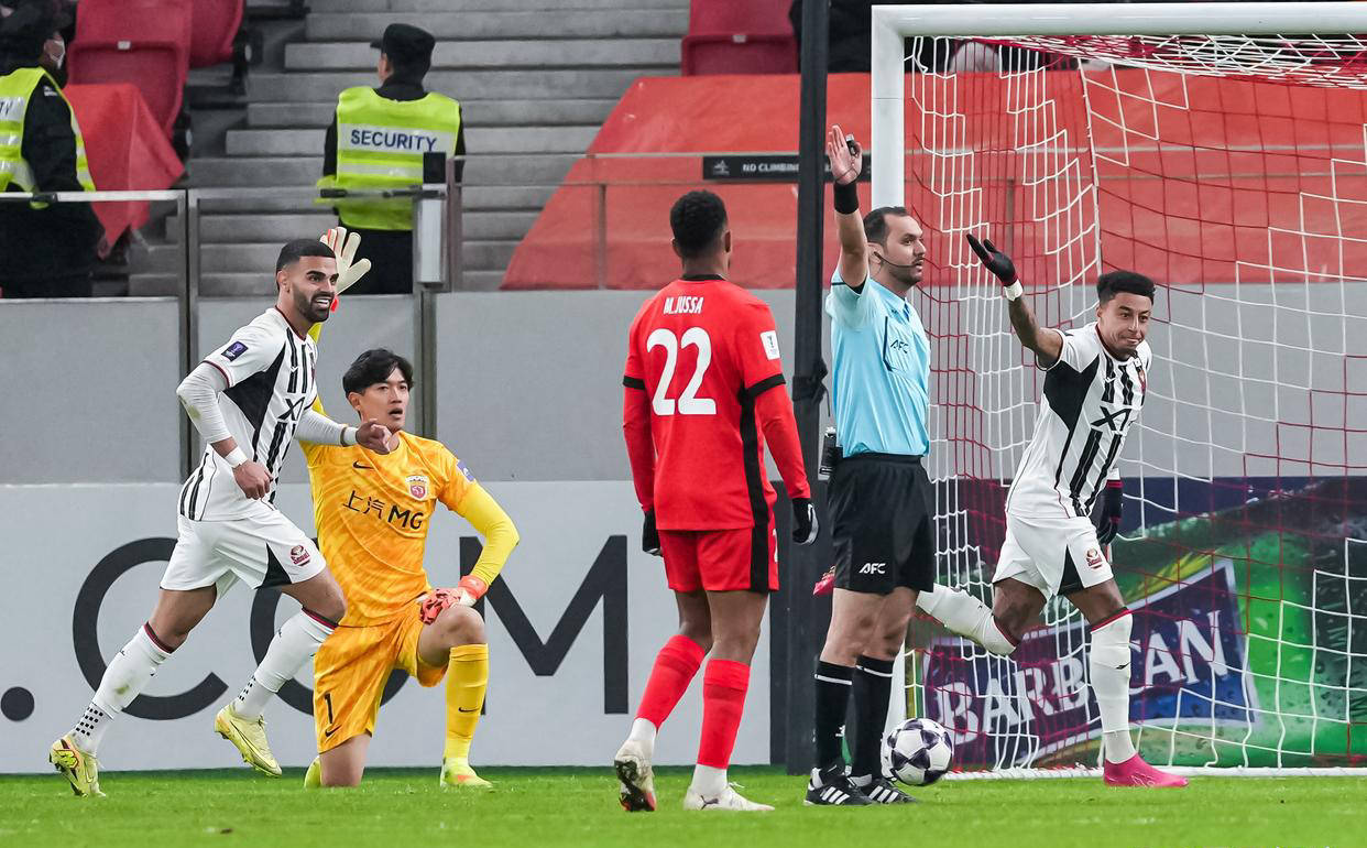 赛地聚焦:亚冠冲刺阶段热度飙升,山东泰山完成体检,质疑声仍在,控场能力受关注的简单介绍 赛地聚焦:亚冠冲刺阶段热度飙升,山东泰山完成体检,质疑声仍在,控场能力受关注的简单介绍