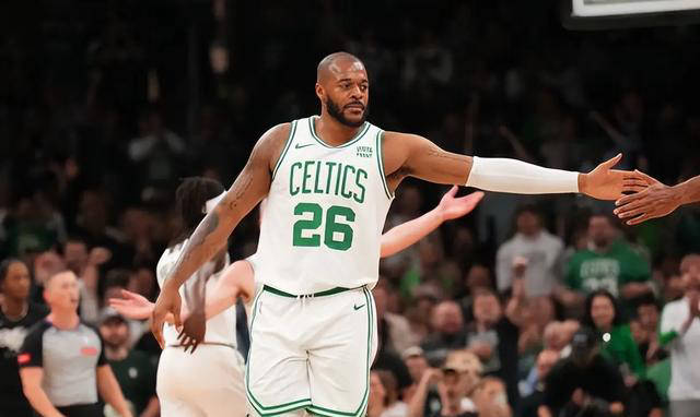 今晚突围战来临，波士顿凯尔特人围绕德甲迎来里程碑，质疑声仍在，球队文化再被提及的简单介绍