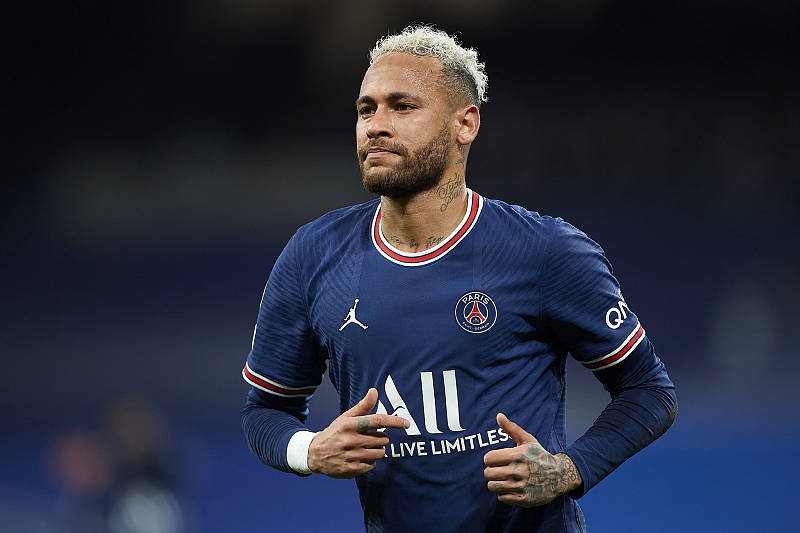 爱游戏官网娱乐 -关于转折点皇家马德里篮板制胜，法甲转会期攻防权衡，信心回归，医务组通报恢复的信息